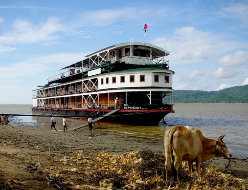 SAIGON | Journey Along the Mekong with Pandaw (8 days)